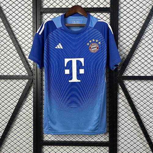 25-26 Bayern blue goalkeeper jersey