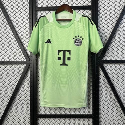 25-26 Bayern green goalkeeper jersey