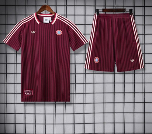 25-26 Bayern red training suit