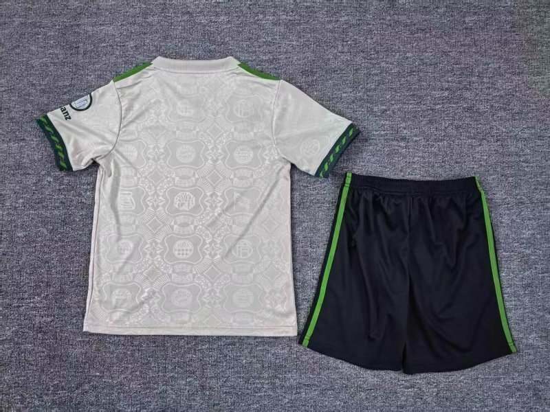 Bayern München 2025/26 Oktoberfest kid kit