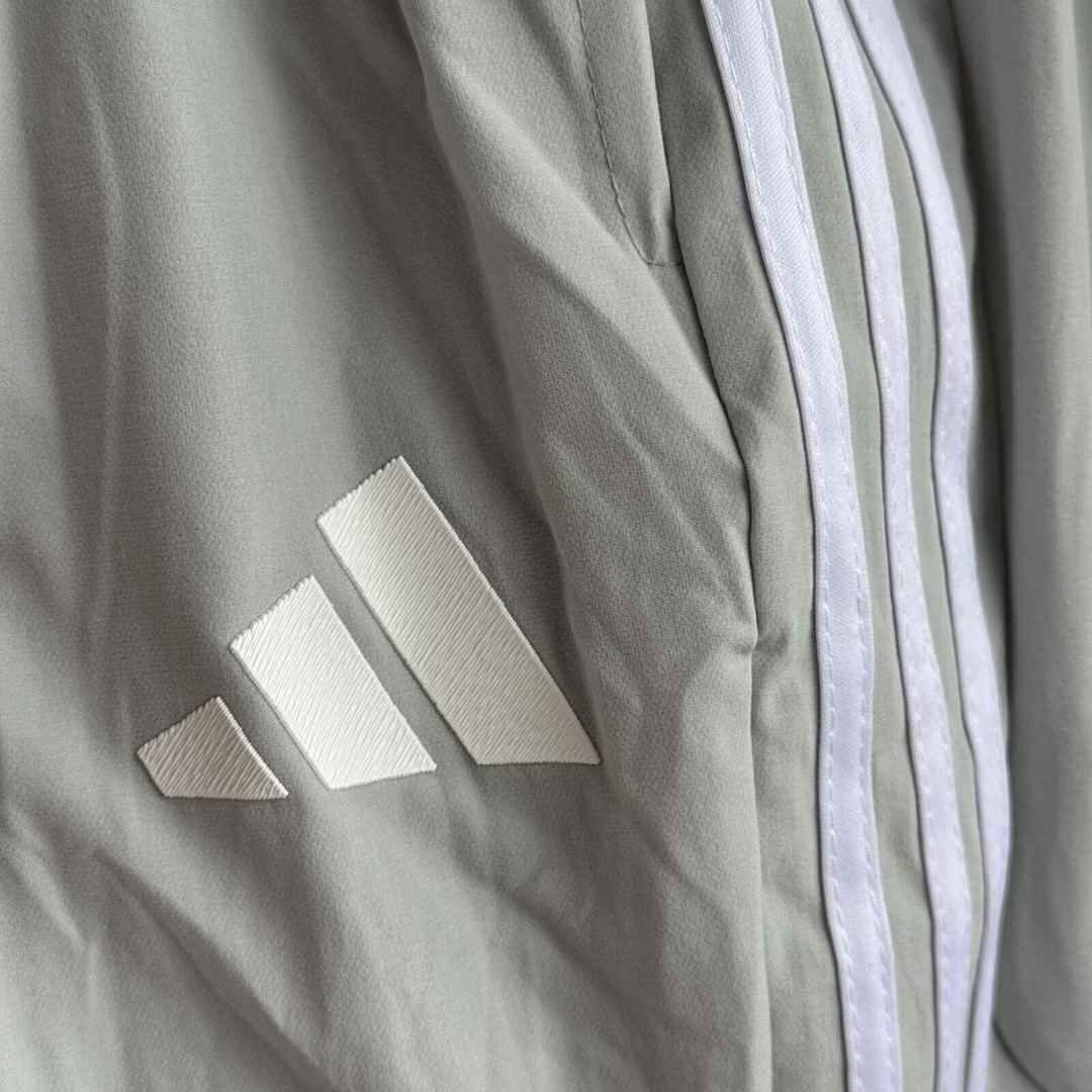 FC Bayern Munich 2025/26 Gray Windbreaker Suit Size S-2XL