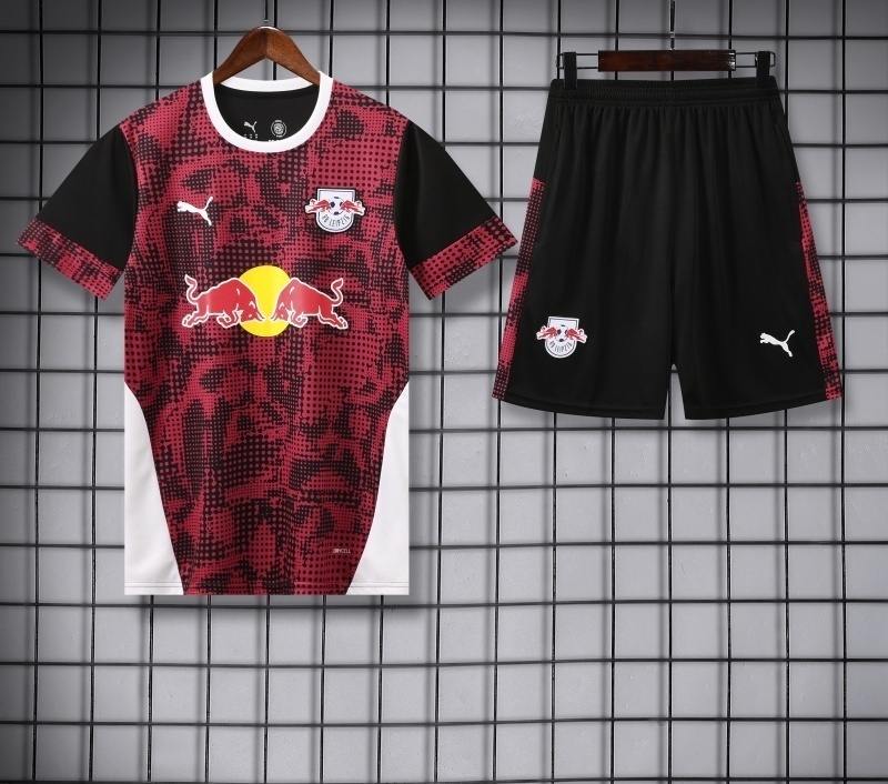 RB Leipzig 2025/26 Red training suit