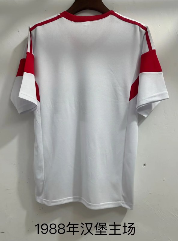 Retro 1988 Hamburger home soccer jersey
