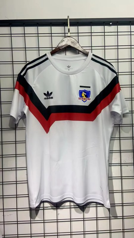 Colo Colo 2025/26 Retro Model White jersey