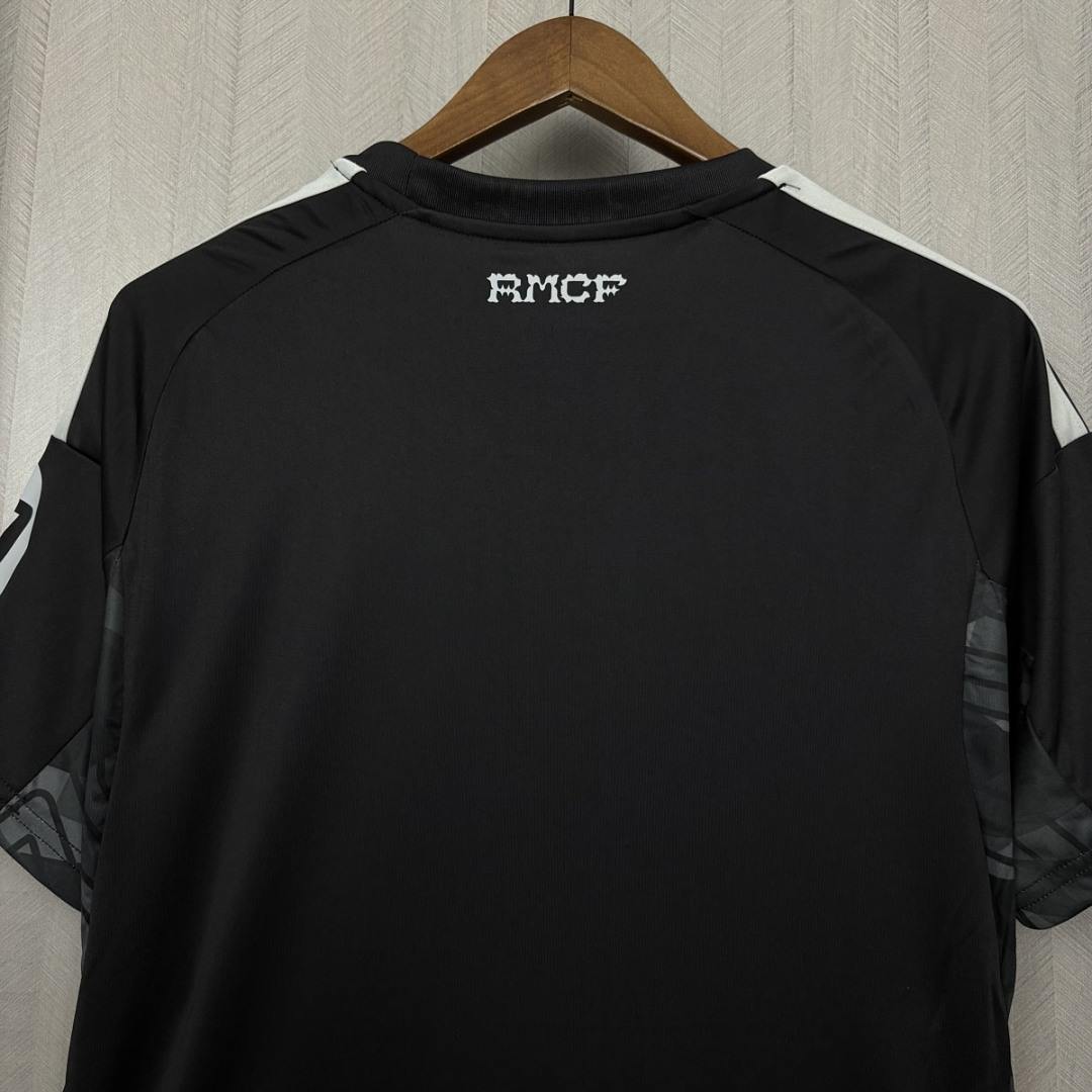 2026/27 Real Madrid Black Goalkeeper Soccer Jersey S-4XL