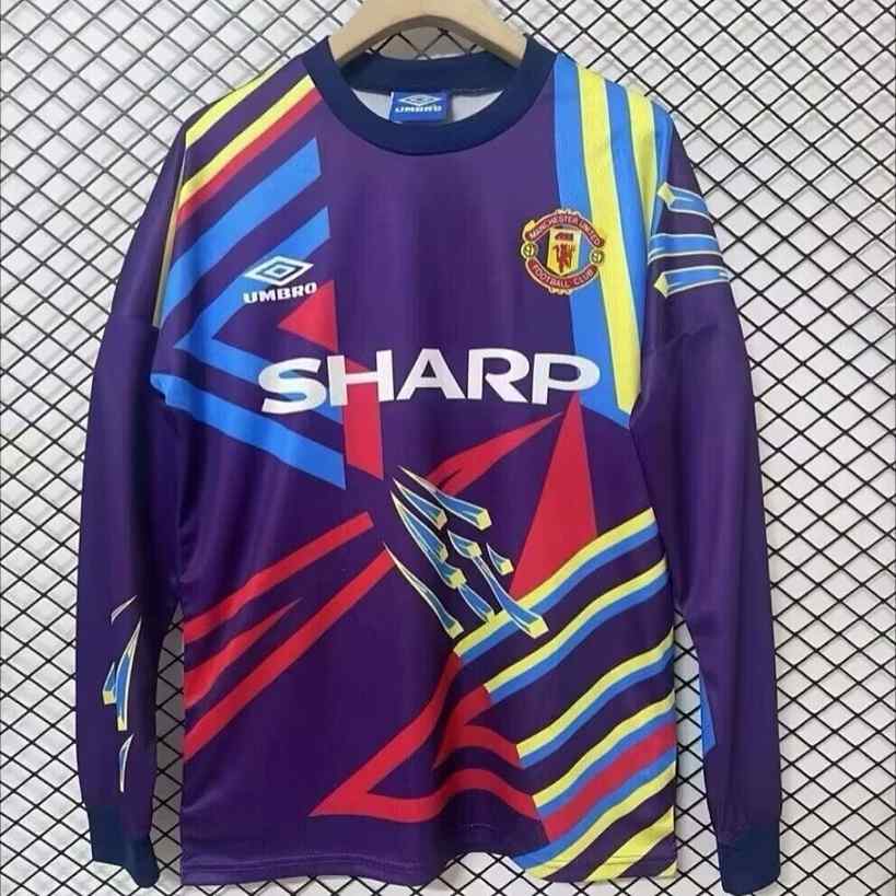 92-93 Retro Manchester United Goalkeeper Long Sleeve Kit