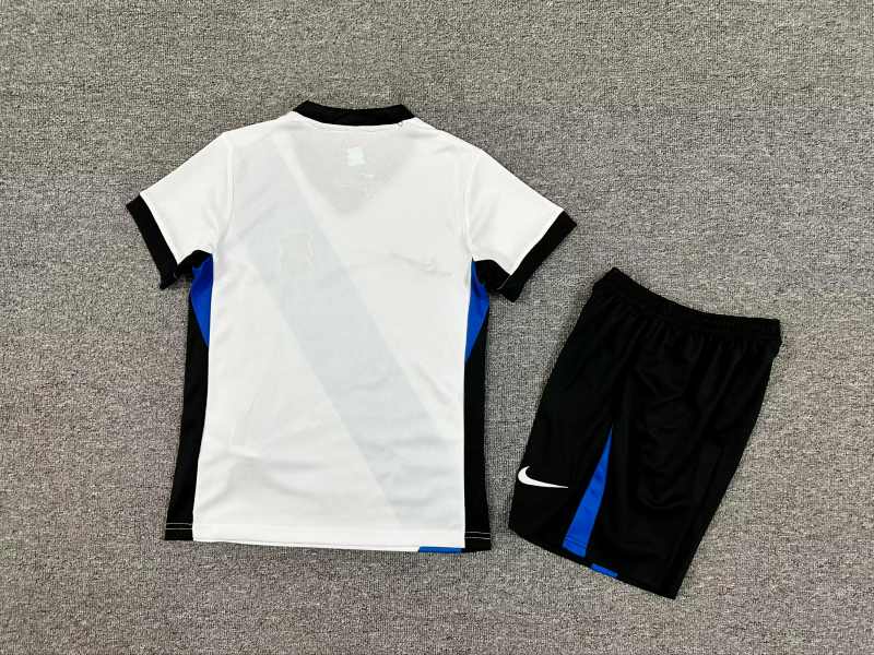 25-26 Birmingham City away kid kit