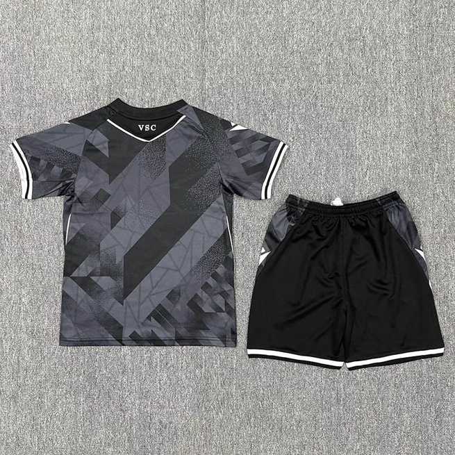 25-26 Vitoria de Guimaraes Away Kids kit