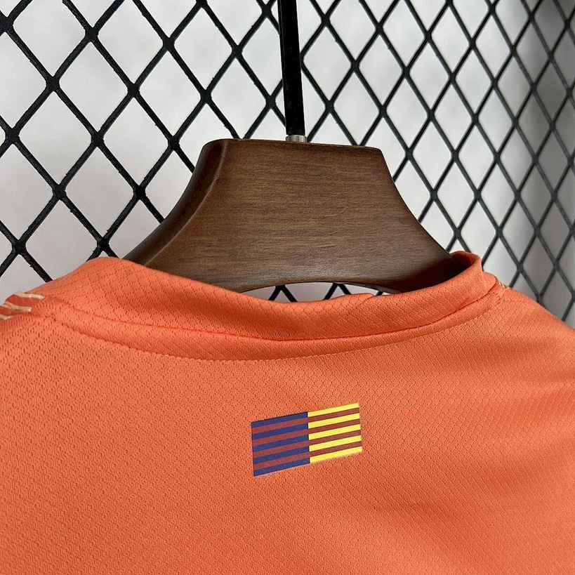 Barcelona 2025/26 Orange Goalkeeper Kids Kit