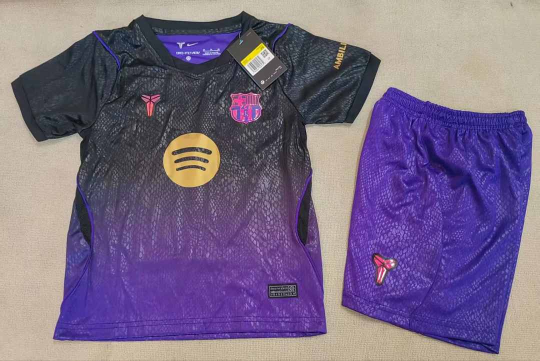 Barcelona 2026/27 Away Kid Kit Size 16-28