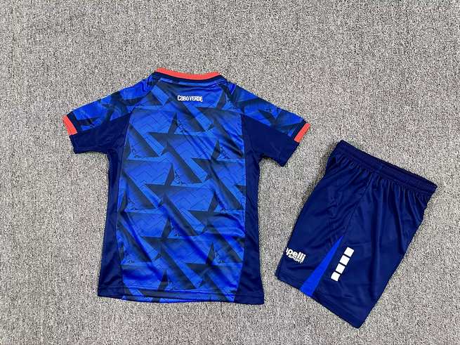 Cape Verde 2026 World Home Kid kit size 16-28