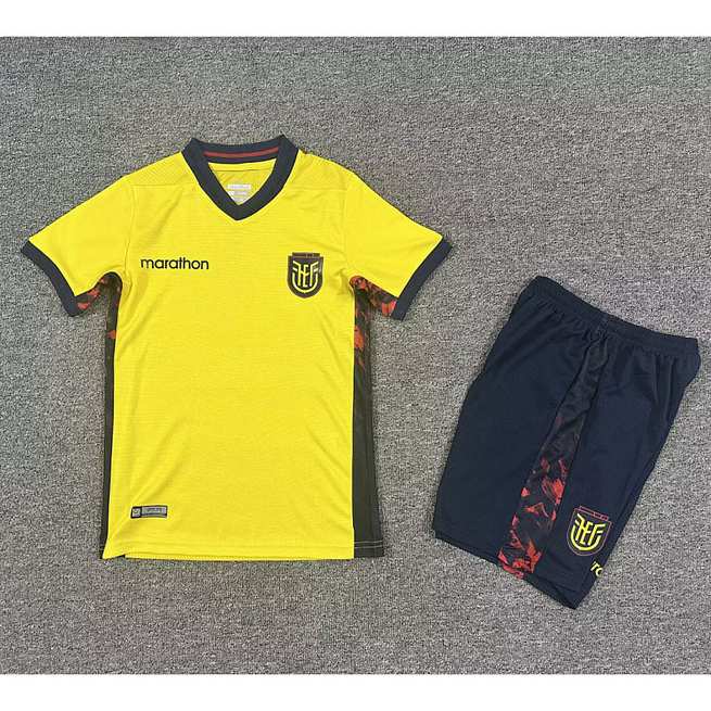 Ecuador 2026 World Cup Home Kids Kit size 16-28