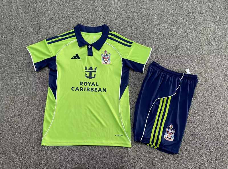 Fulham 2025/26 Away kids size 16-28