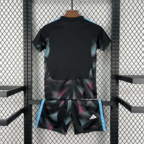 Kids Argentina 2026 World Cup Goalkeeper Kit size 16-28