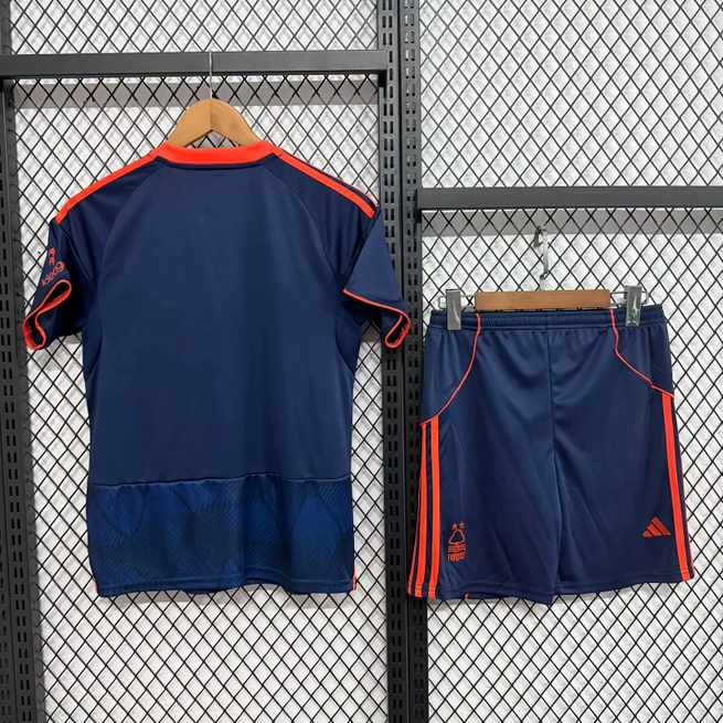 Nottingham Forest 2025/26 Third Away kids size 16-28