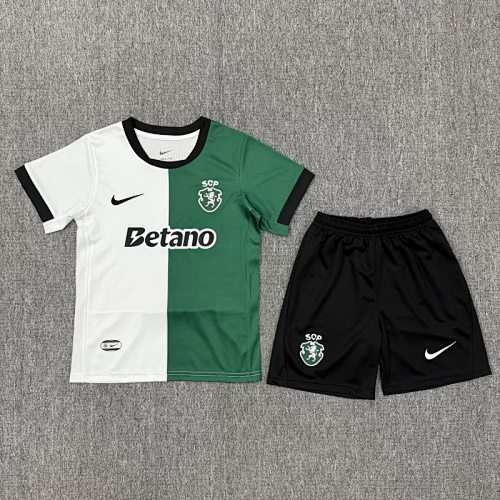 Sporting Lisbon 2025/26 Commemorative Edition Kids Kit Size: 16-28