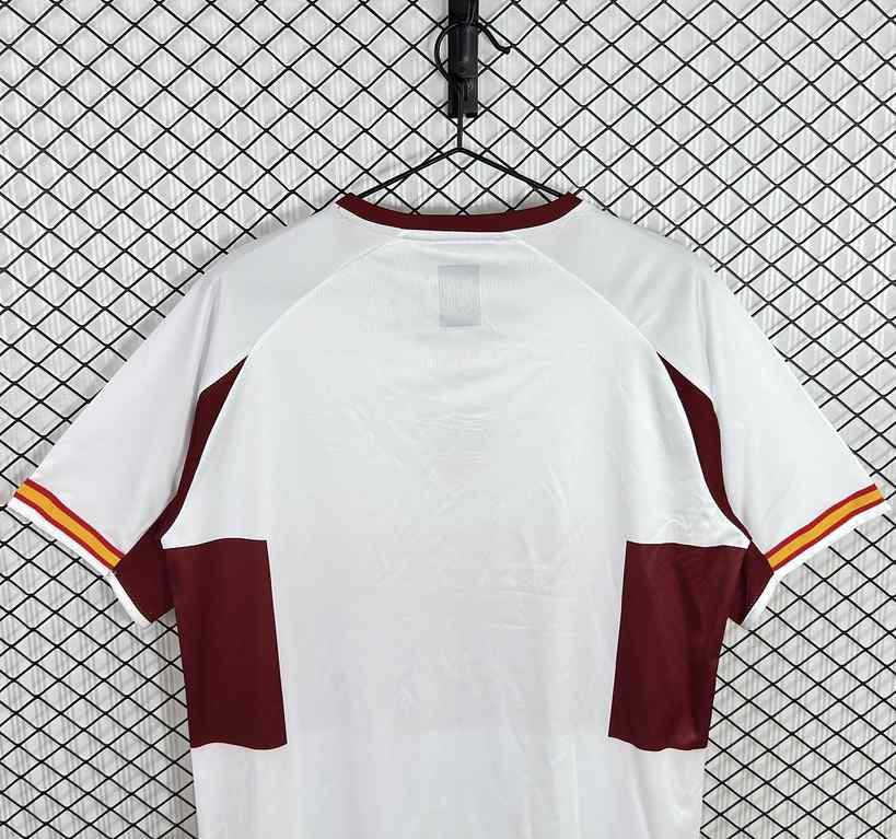 2005/06 Sevilla Europa Version White Retro Soccer Jersey S-2XL