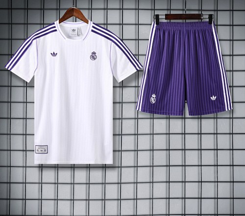 25-26 R MAD White training suit