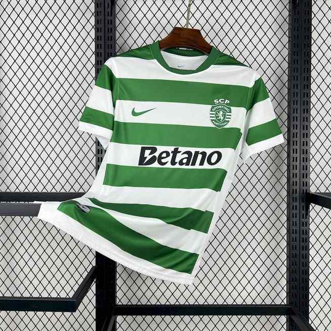 25-26 Sporting Lisbon home soccer jersey