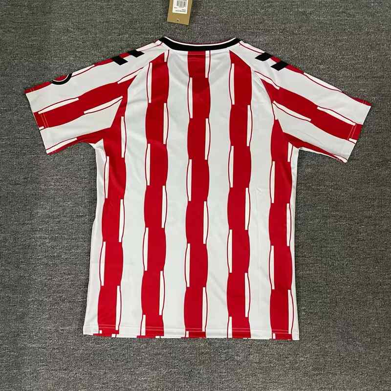 25-26 Sunderland home jersey