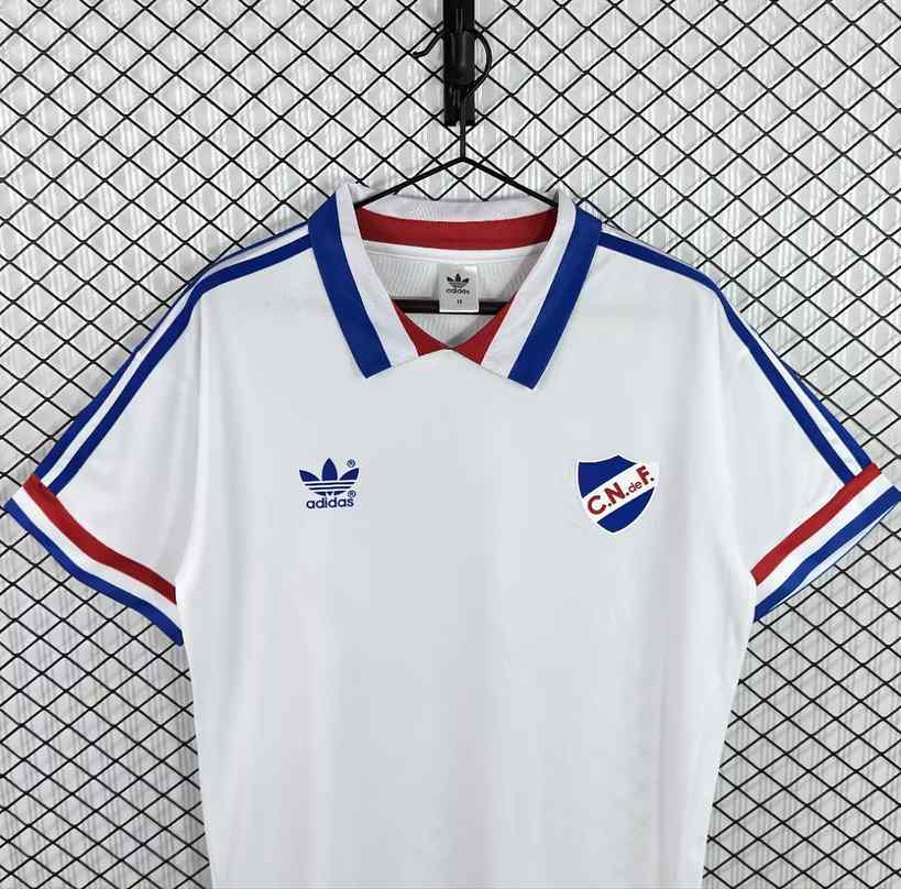 1980/82 Club Nacional de Football Home Retro Soccer Jersey S-2XL
