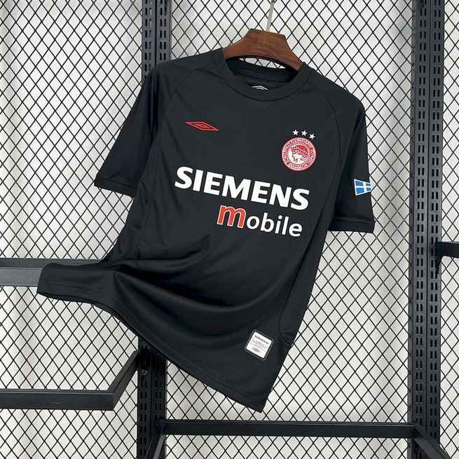 Olympiacos FC 2004/05 Away Retro Jersey