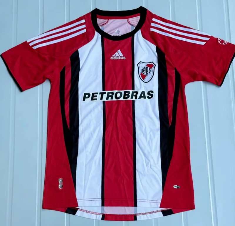 Retro River Plate 2007/08 Away Jersey