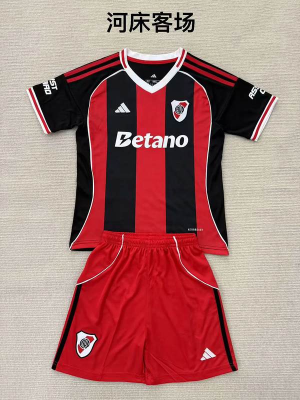 25-26 River Plate away kid kit