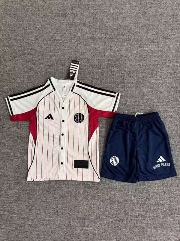 25-26 River Plate white MLB kid kit