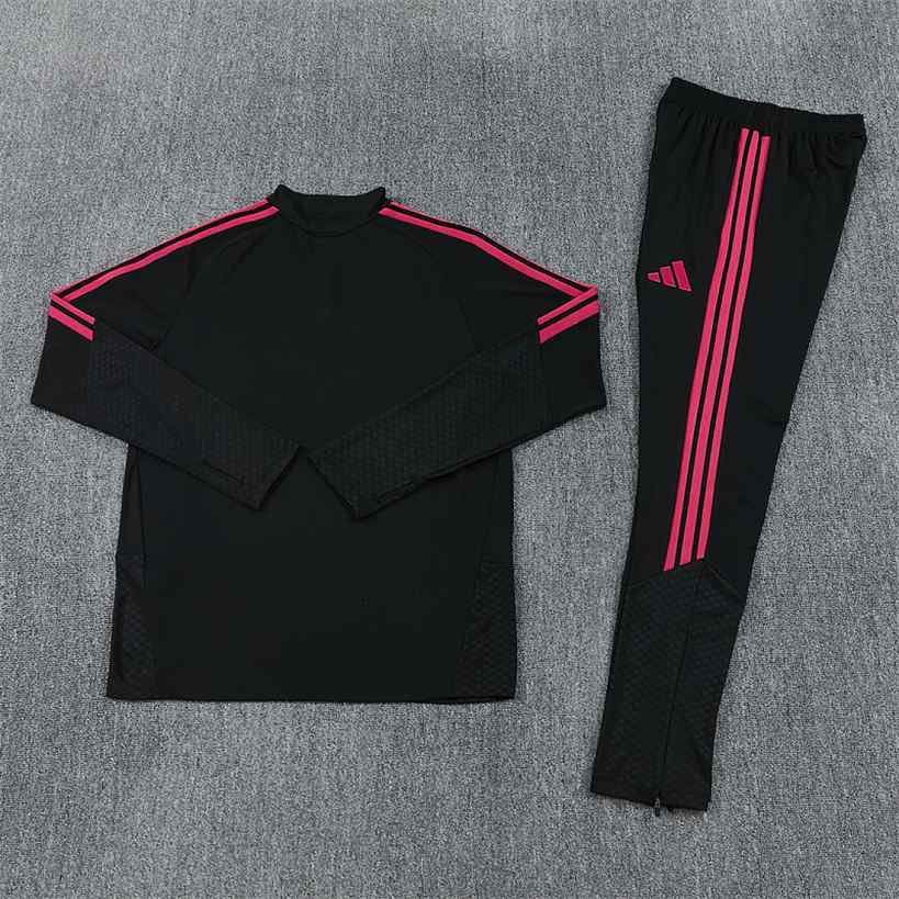 2026/27 Real Madrid Black and Rose Half Zip Training Suit S-2XL
