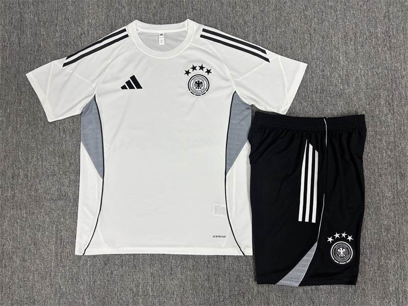 25-26 Germany white training suit