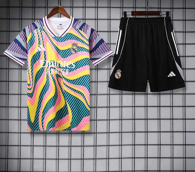 25-26 R MAD Colorful training suit