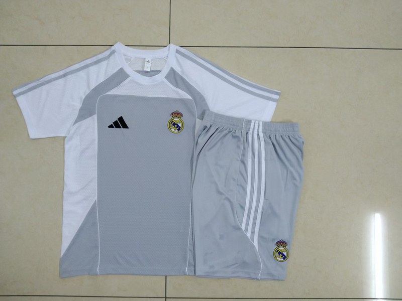 25-26 R MAD Gray and white training suit
