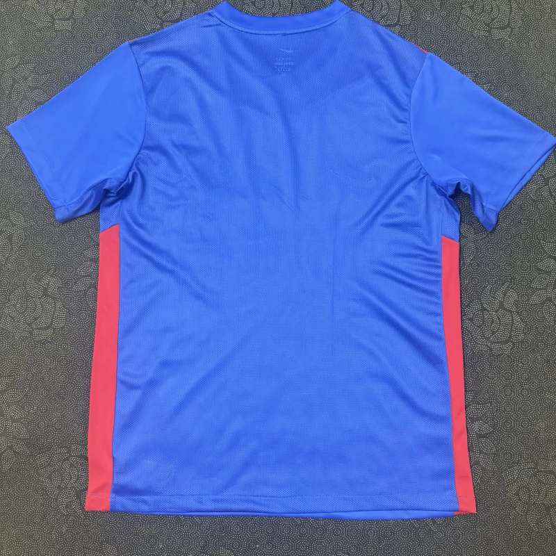 25-26 Alverca home soccer jersey