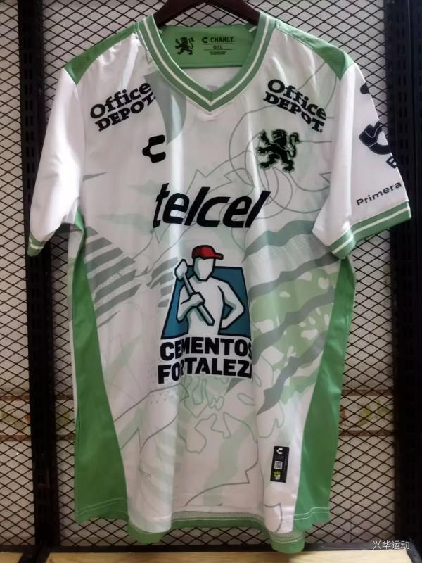 25-26 Club Leon away soccer jersey