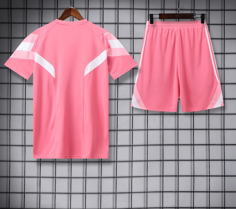 25-26 Miami pink training suit