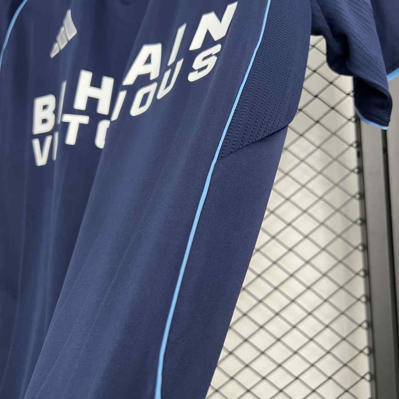 25-26 Paris FC home jersey