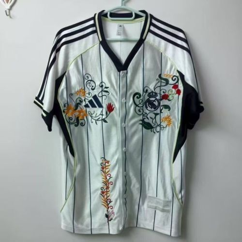 25-26 embroidered flowers Jersey