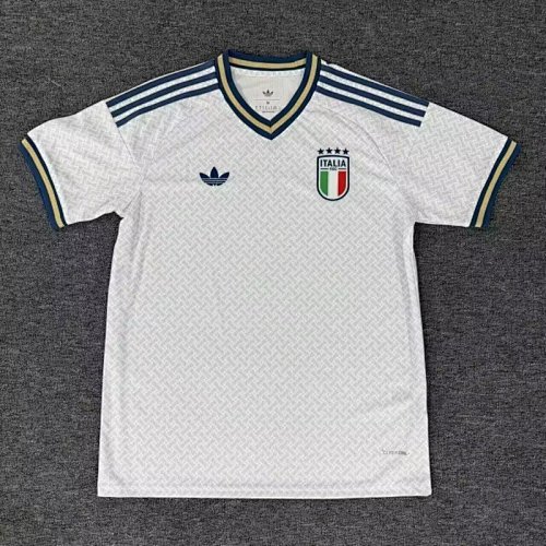 Italy 2025/26 Away soccer jersey