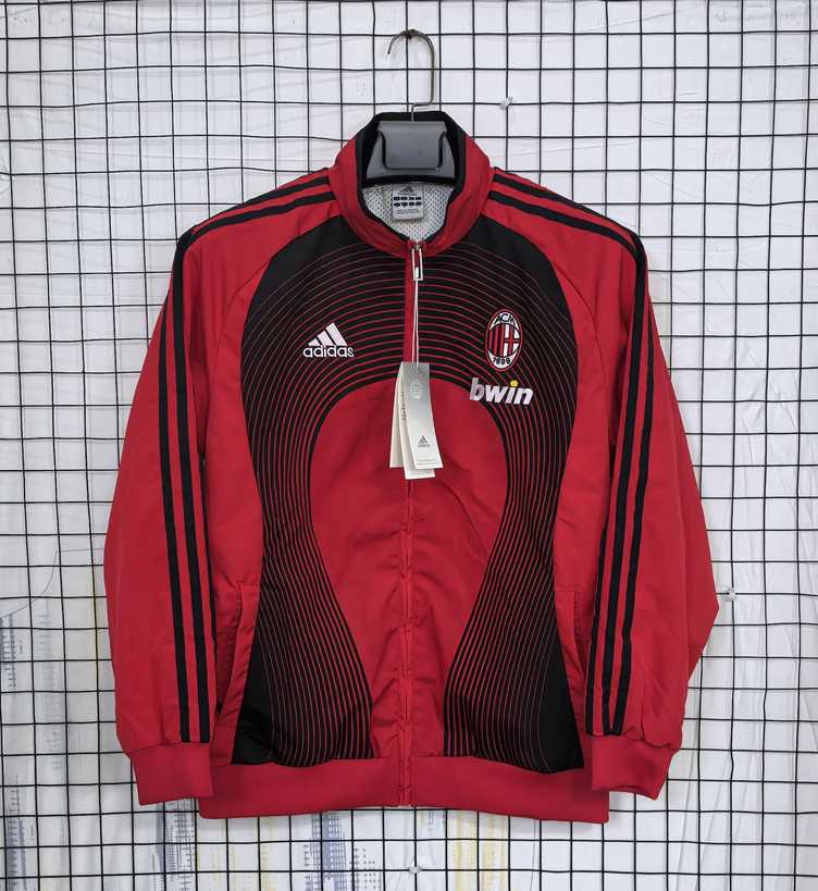 06/07 AC Milan Red Retro Windbreaker