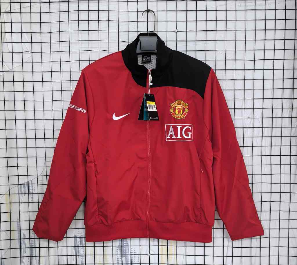 07/08 Manchester United Red Retro Windbreaker