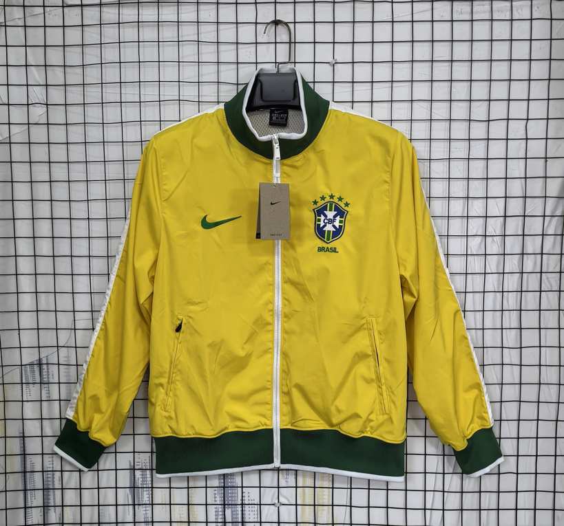 10/11 Brazil yellow Retro Windbreaker