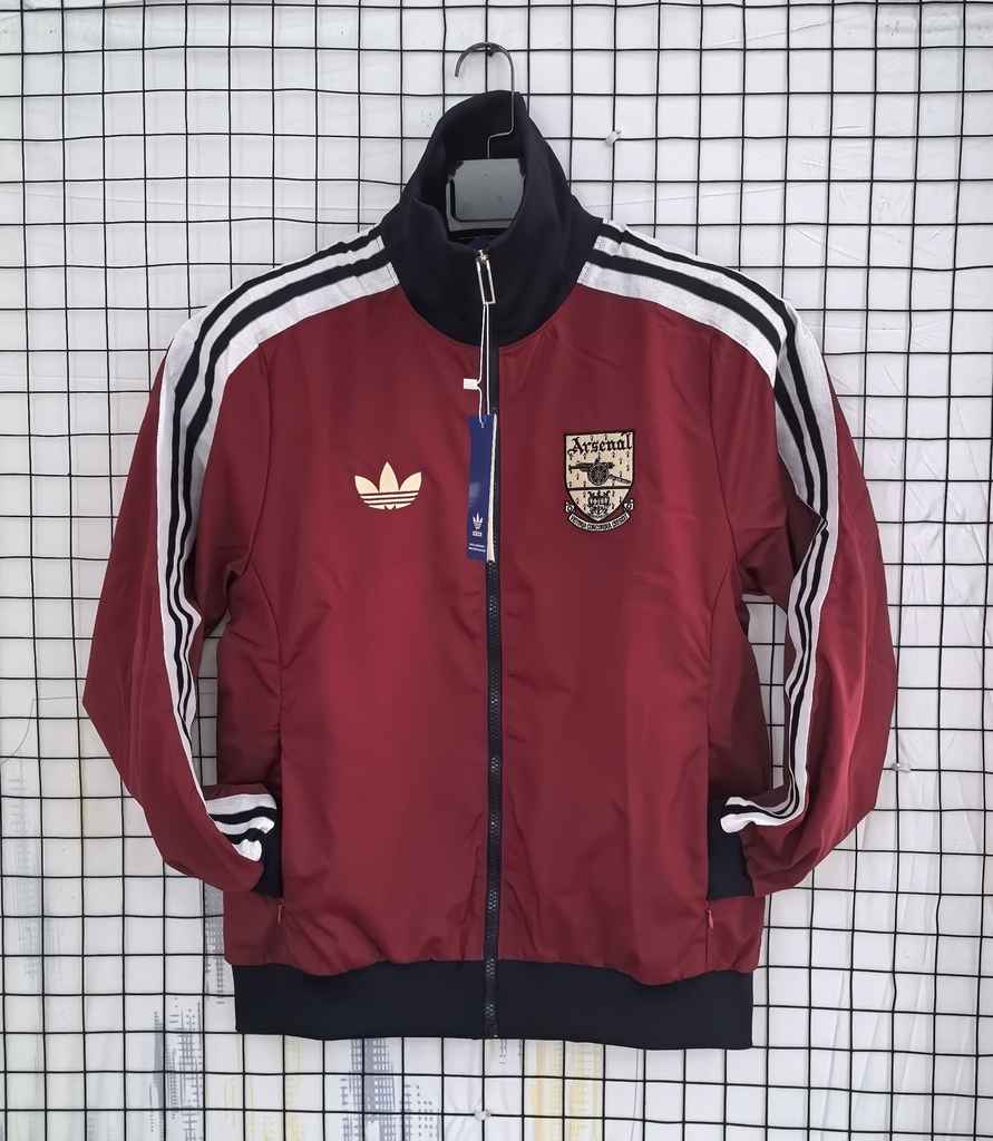 24/25 Arsenal Red Retro Windbreaker