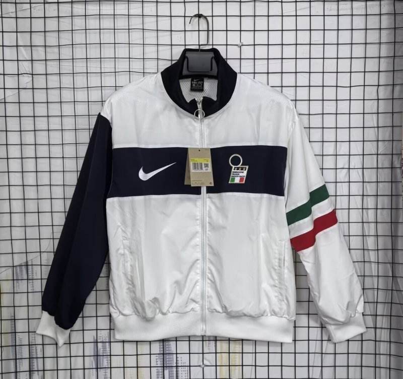25-26 Italy White and Black Windbreaker