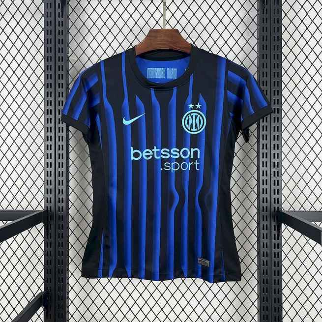 25-26 INT home woman jersey